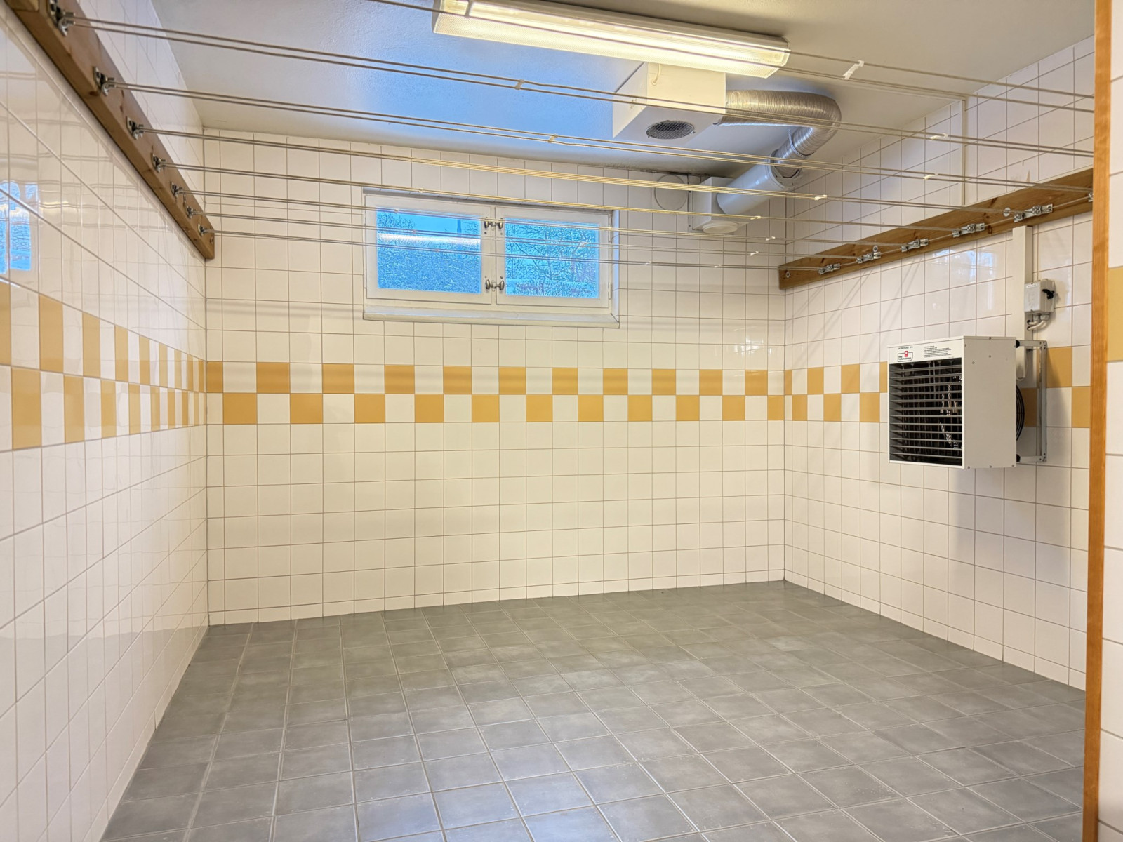 Torkrum i källaren Hammelins väg 14B